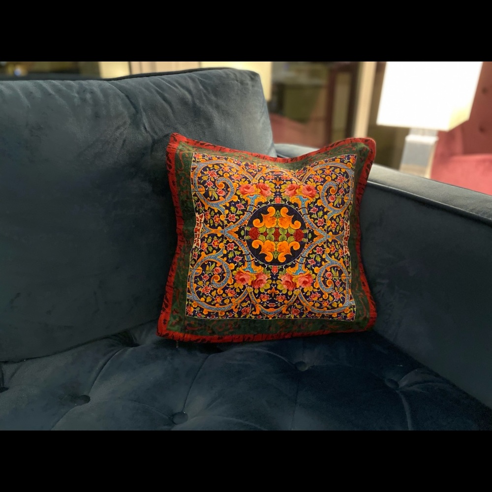 Tabble runner - Picture 12 of 16